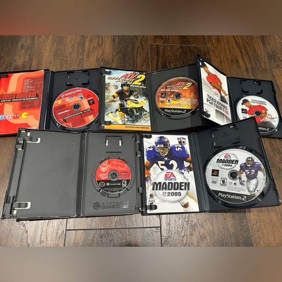 Video Games - Picture 2 of 2